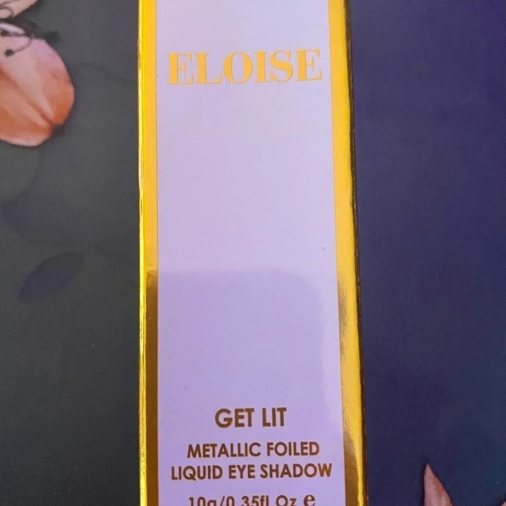 Eloise Get Lit‎ Met Liq Eyeshadow